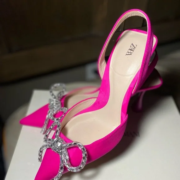 Zara Fuchsia Heels with Sparkling Bow - Picture 2 of 9